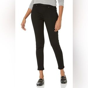 New Amazon Essentials Jeggings Small